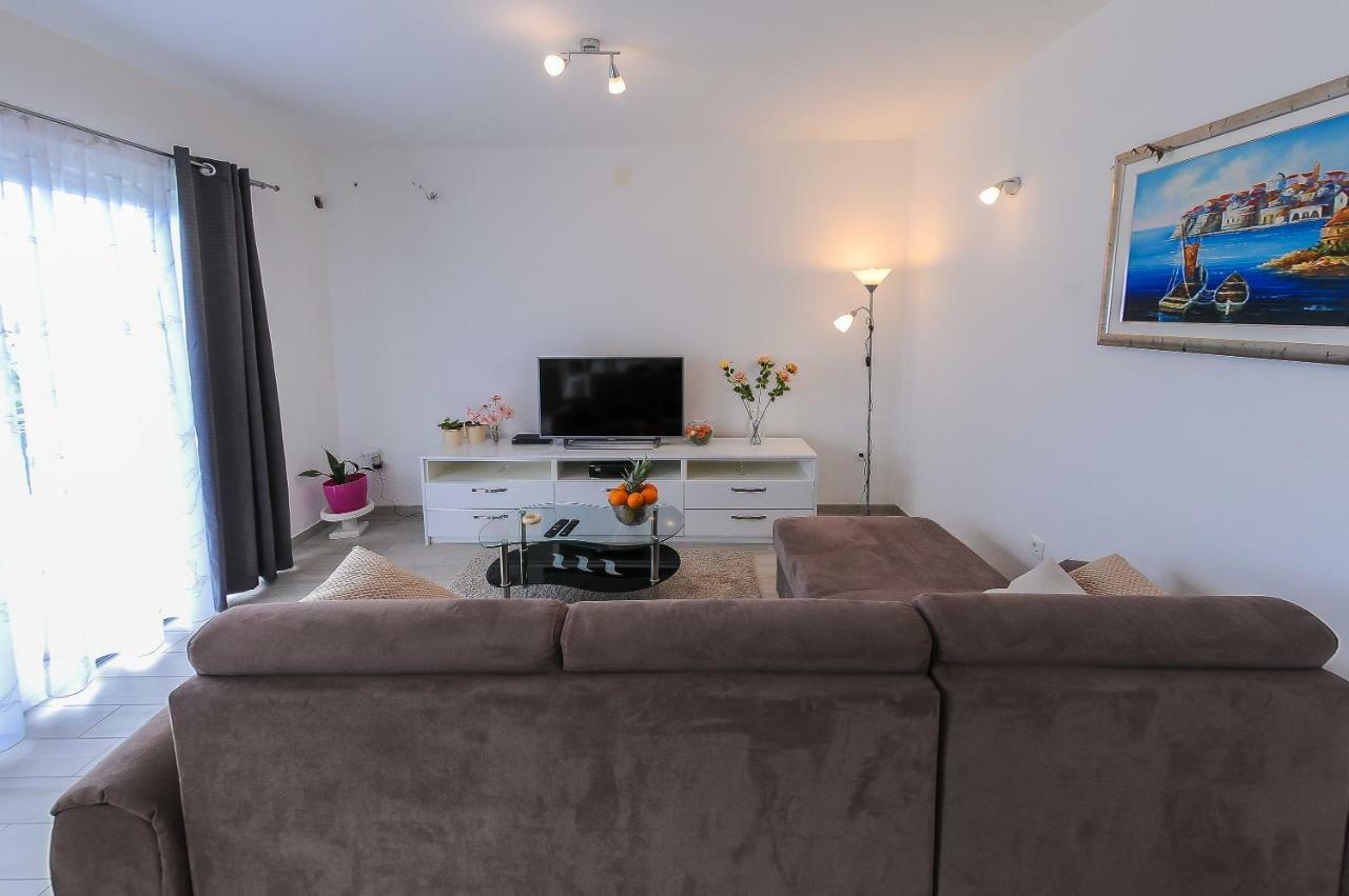 Apartment Petar Kaštela Esterno foto
